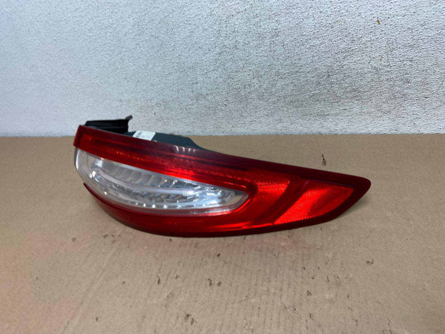 2013 to 2016 Ford Fusion Right Passenger RH Side Tail Light AG6734 LK1