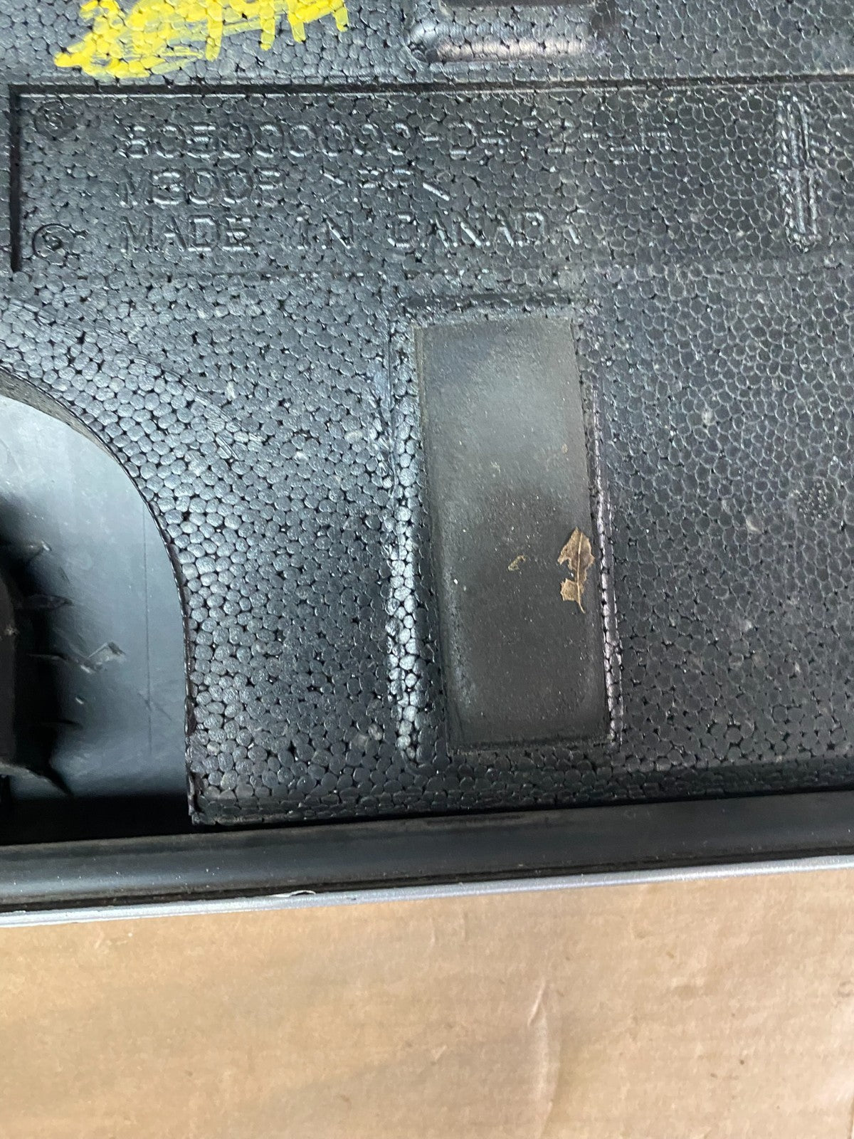 2010 to 2019 Lincoln Mkt Trunk Rear Trunk Panel Trim Panel Molding OEM O8127 DG12