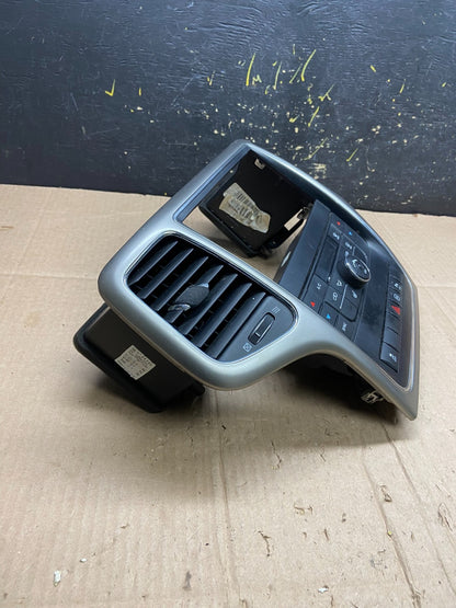 2011-2013 Jeep Grand Cherokee Center Radio Climate Control Bezel Vent AA4838  DG1