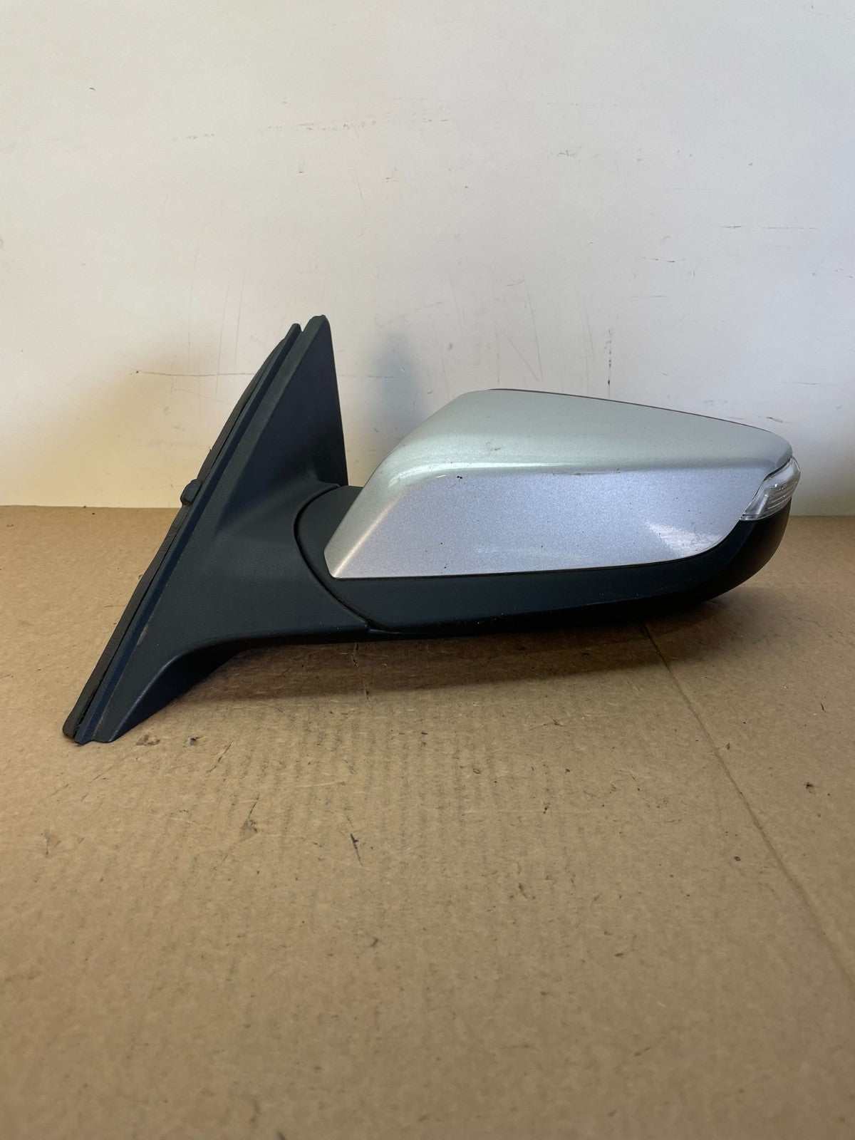 2016 to 2018 Chevrolet Malibu Left Driver LH Turn Signal Door Mirror AH6260 DW0