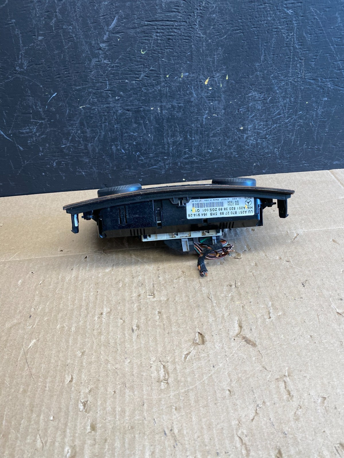 2006 to 2010 Mercedes W251 R350 AC Temp Heater Climate Control AC6430 DG3