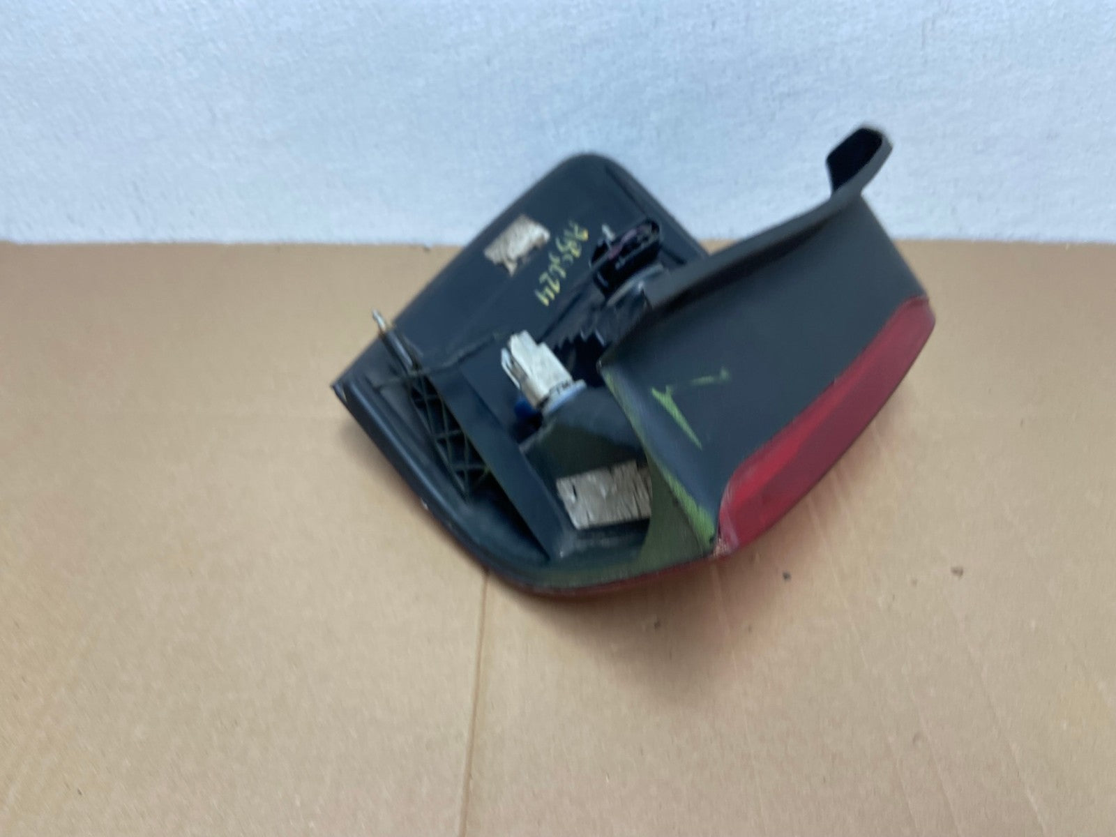 2008 to 2012 Ford Escape Right Passenger RH Side Tail Light AB8024 LK5