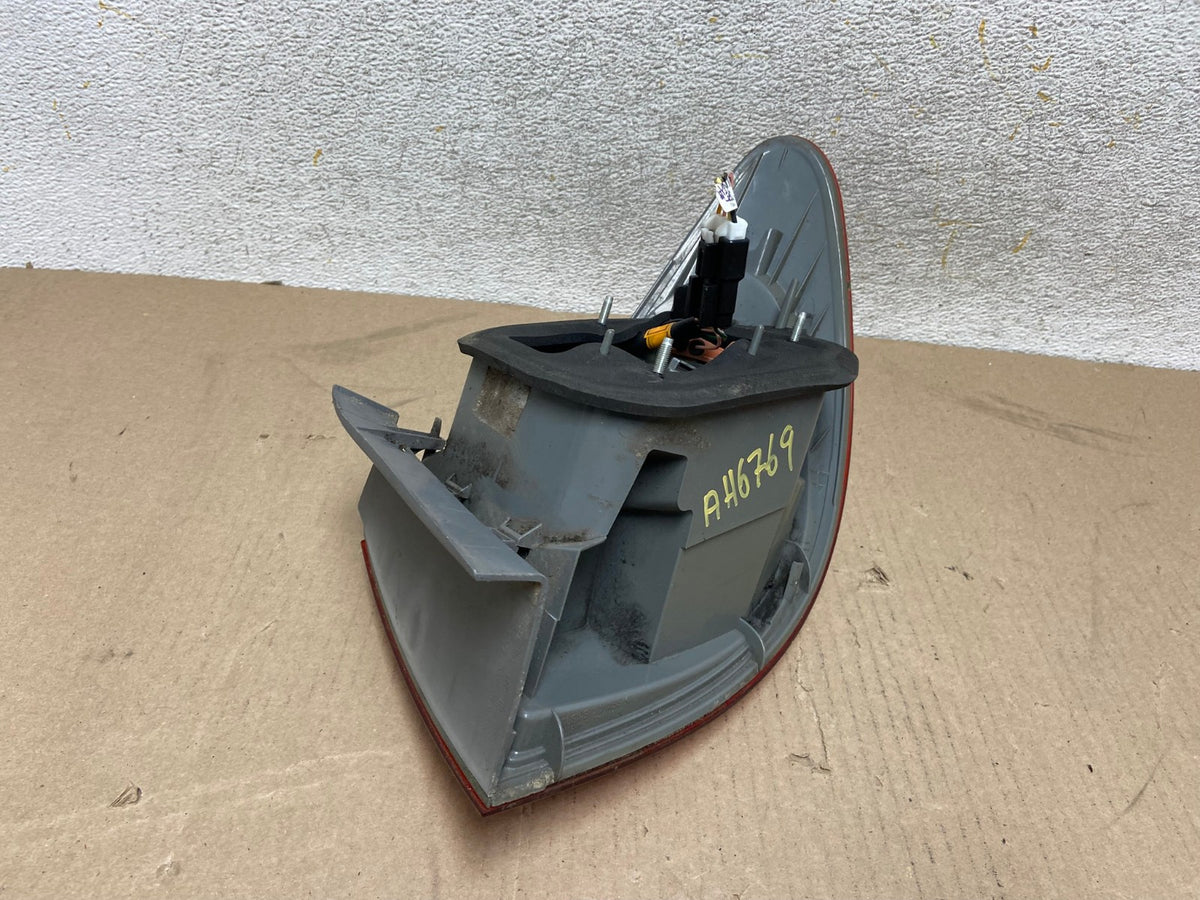 2007 to 2010 Hyundai Elantra Sedan Left Driver Side Tail Light AH6769 LK4