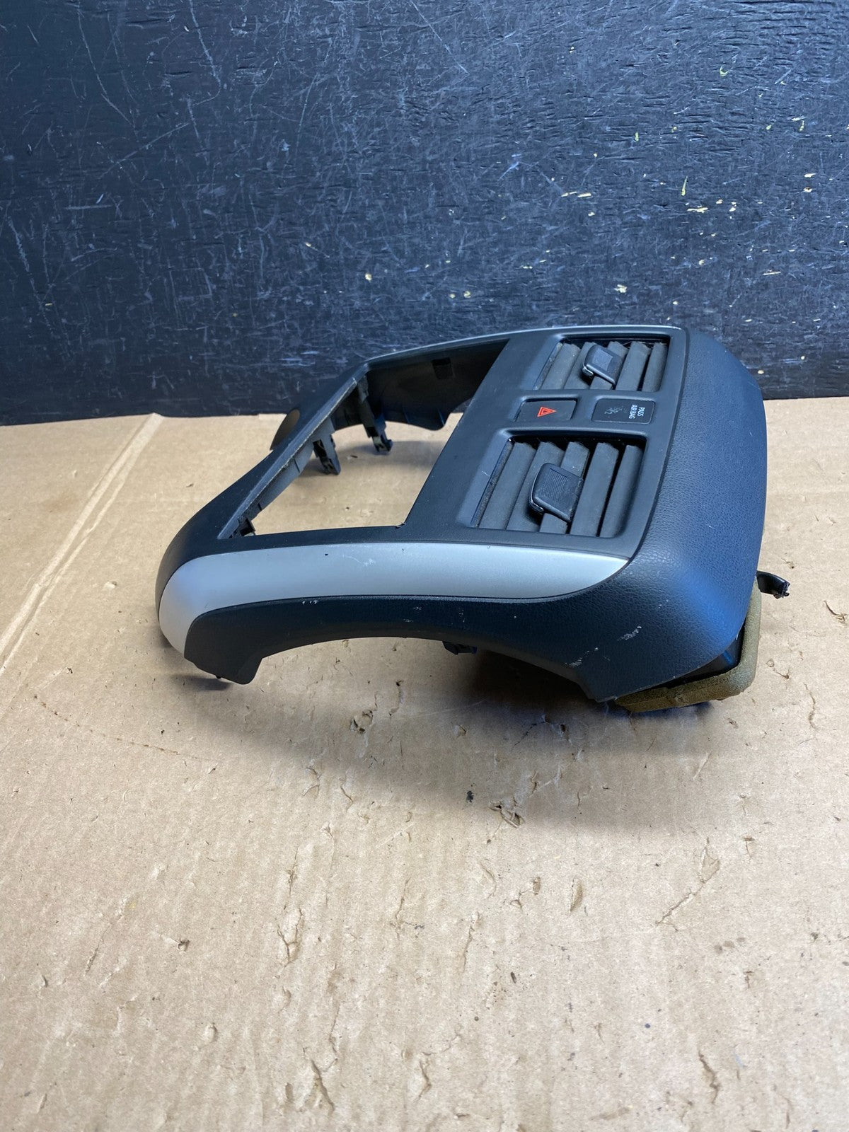 2012 to 2019 Nissan Versa Center Vent Dash Radio Trim Bezel AJ1291 DW2
