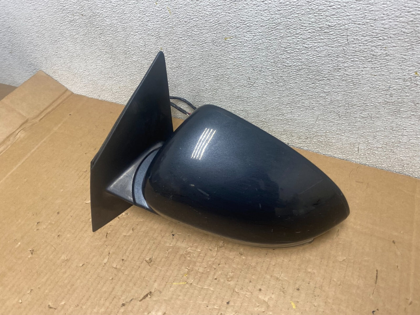 2008-2012 Buick Enclave Left Driver Heat Door Turn Sg Mirror G8866 TWO PLUGS1