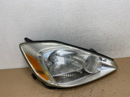 2004-2005 Toyota Sienna Right Passenger Halogen Headlight TYC AE8816 LK0