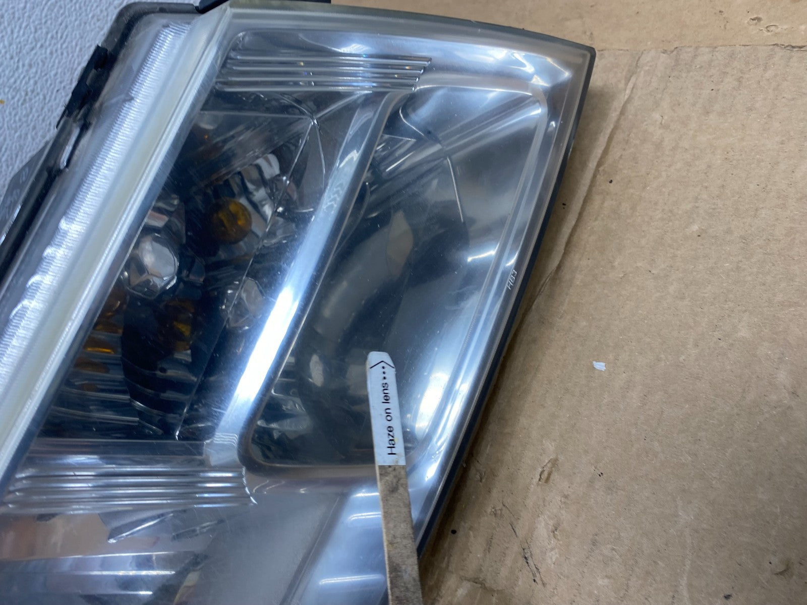 2009 to 2017 Dodge Journey Headlight Right Passenger Rh Halogen AD3890 DW4