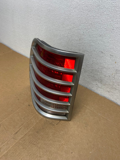 2002 to 2005 Mercury Mountaineer Left Driver Lh Side Tail Light AD5436 LK1