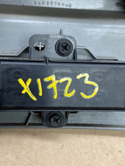2007 to 2012 Dodge Nitro Dash Climate Temperature Control Radio Bezel x1723 DG7