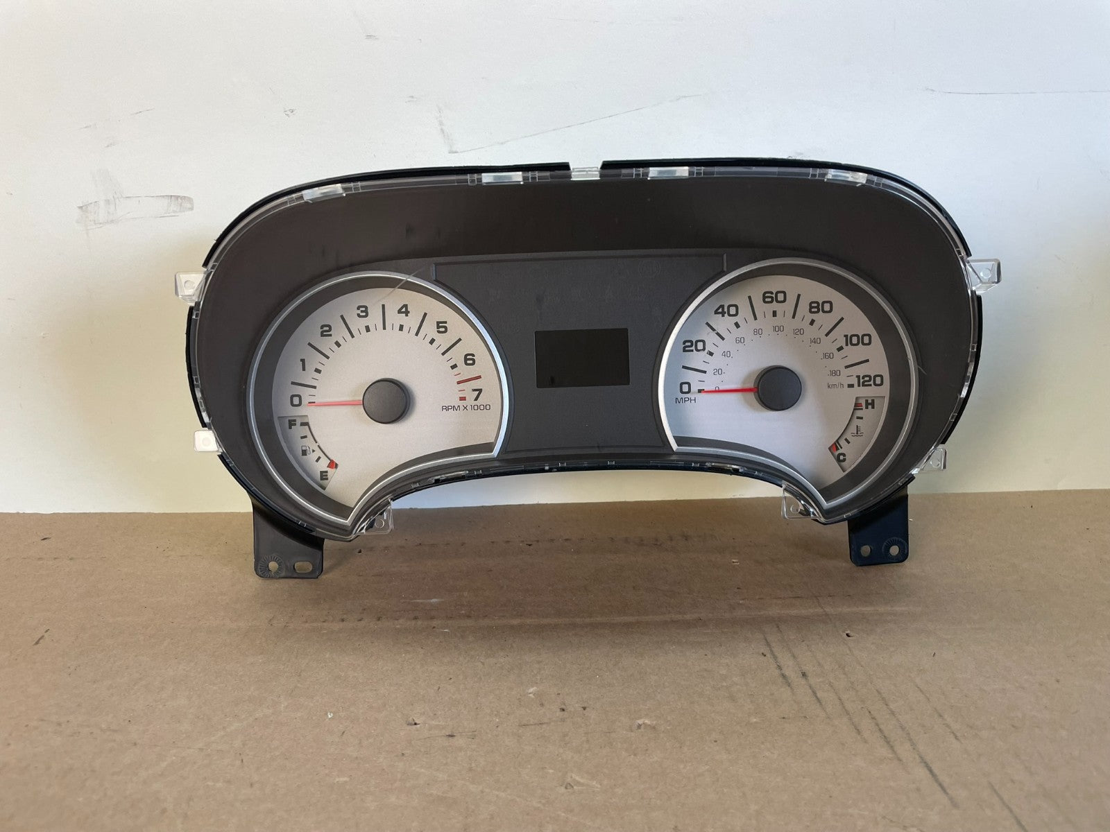 2008 Ford Explorer Speedometer Cluster Gauge AG1048 DG0