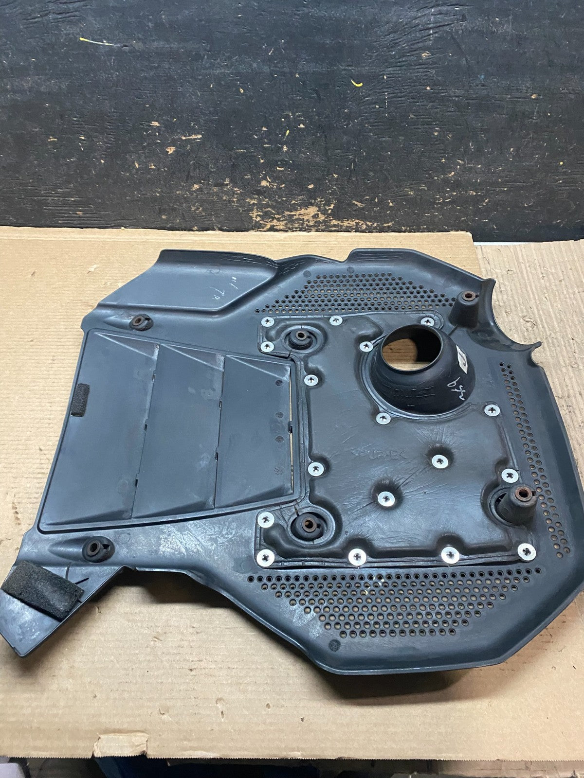 2006 to 2008 Hyundai Sonata V6 Engine Motor Shield Cover V9383 DG6