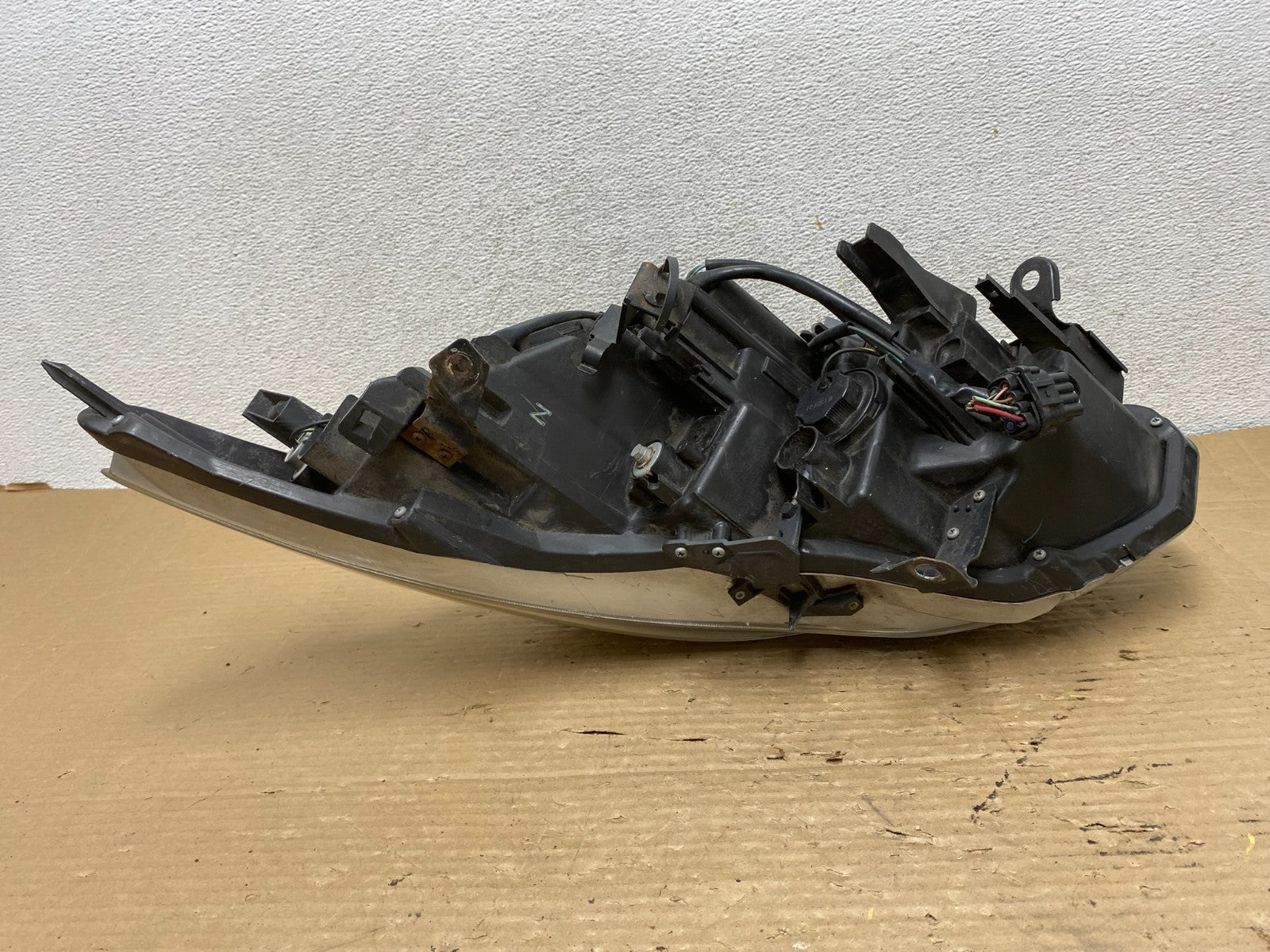 2008 to 2010 Infiniti G37 Coupe RH Right Side Xenon HID Headlight AG9105 DW5