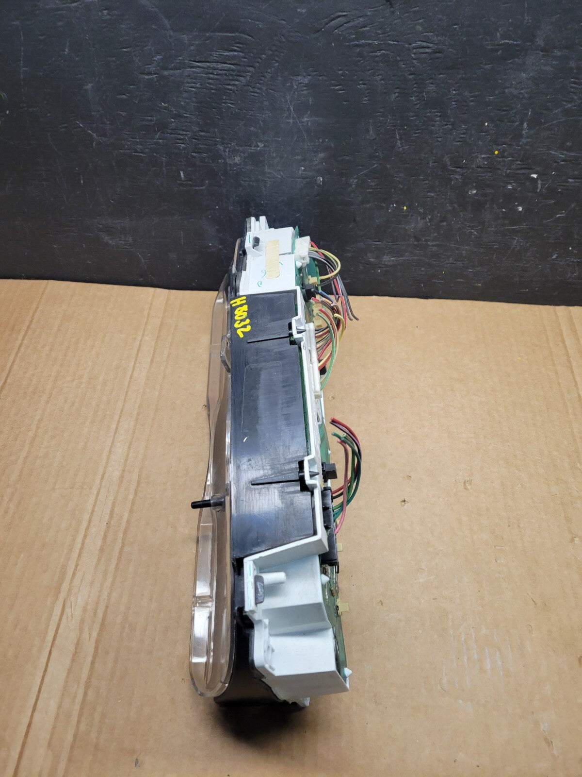 2001 to 2002 Ford Econoline E250 E350 Van Speedometer Instrument Cluster H80324