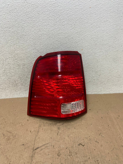 2002 to 2005 Ford Explorer Left Driver Lh Side Tail light AG5411 LK0