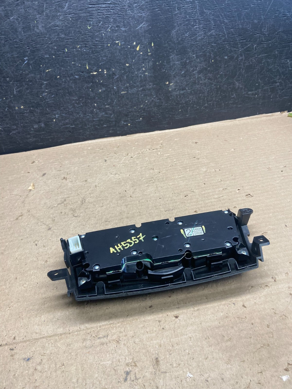 2009-2014 Nissan Murano AM FM Radio CD Control Panel AH5357 DG4