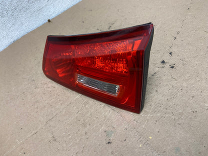 2006 - 2008 Lexus Is250 Is350 Right Passenger RH Inner Tail Light AF4849 LK1