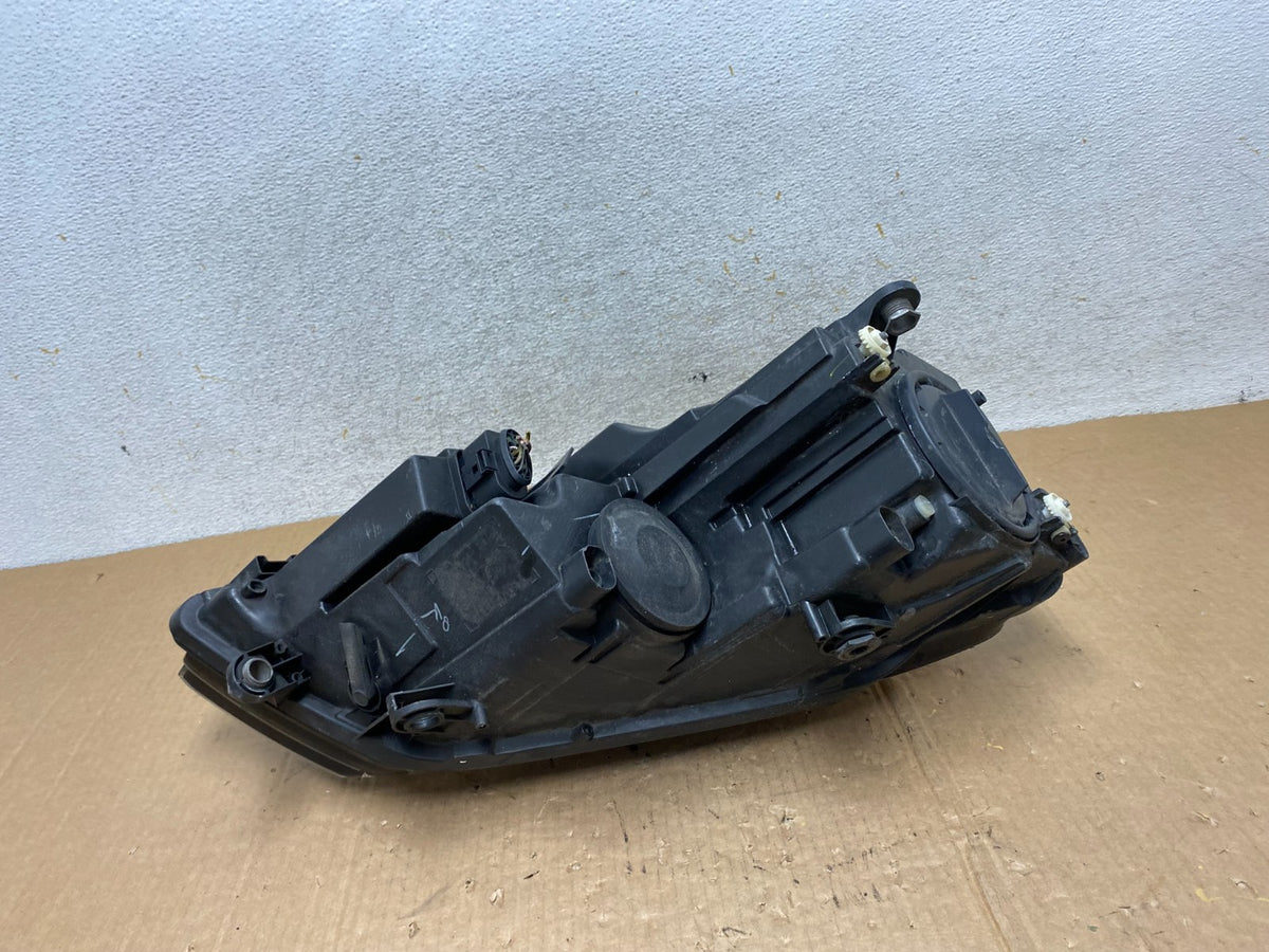 2011 to 2014 Volkswagen Jetta Left Driver LH Headlight Halogen AI5458 DW5