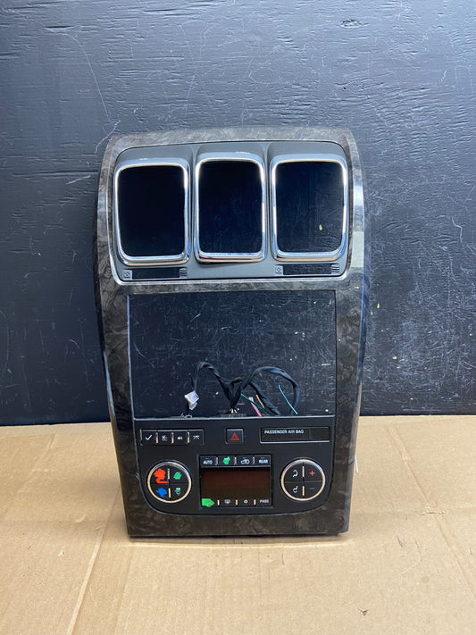 2007 - 2012 GMC Acadia A/C Heater Climate Control Radio Panel Bezel OE AD2087 DG0