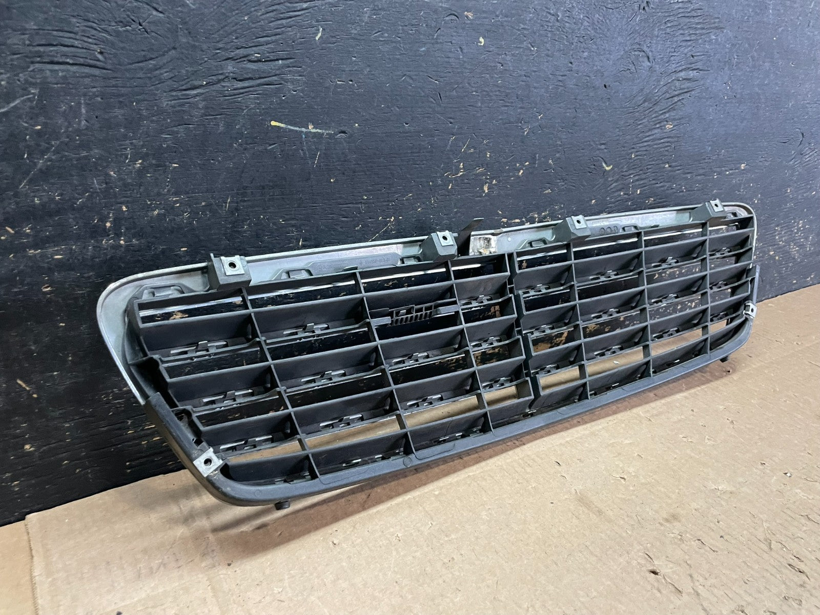 2001 to 2007 Mercedes C-Class Front Upper Grill Grille OEM AB3188 DG4