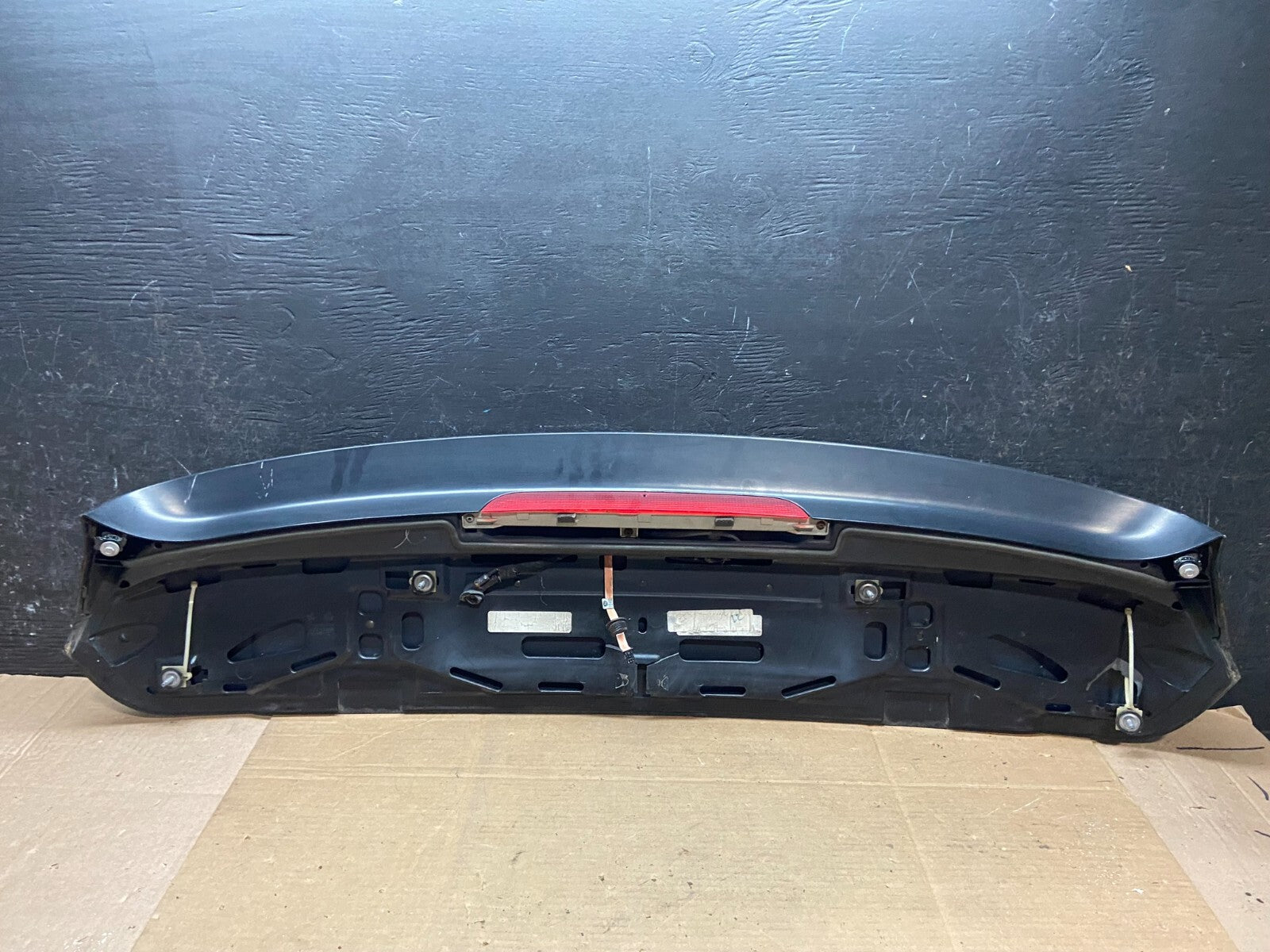 2007 to 2013 BMW X5 Trunk Hatch Spoiler 7157689 i2934 OEM DG16