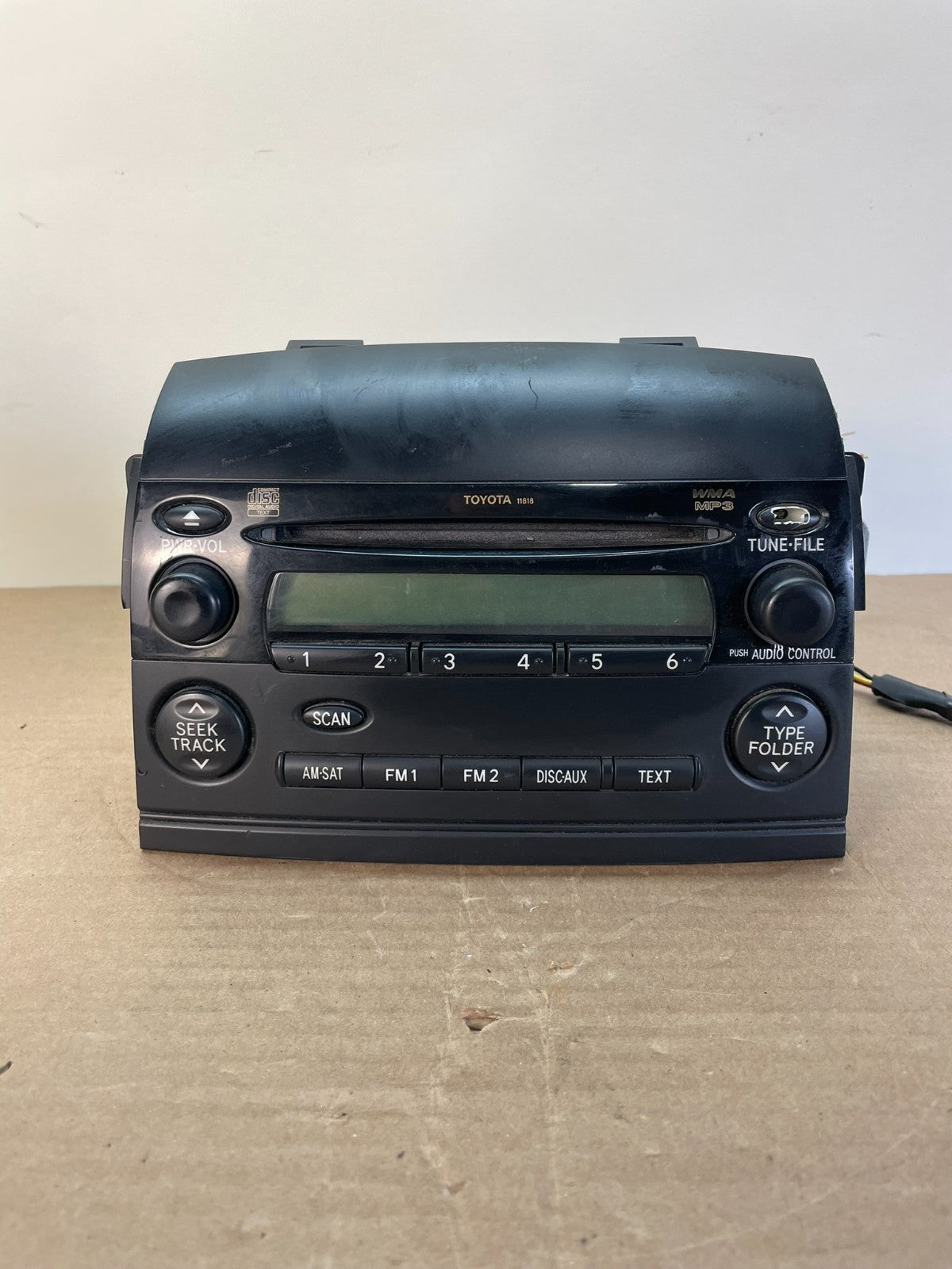 2006 to 2008 Toyota Sienna AM FM CD WMA Mp3 Radio Receiver AI0537 DG0