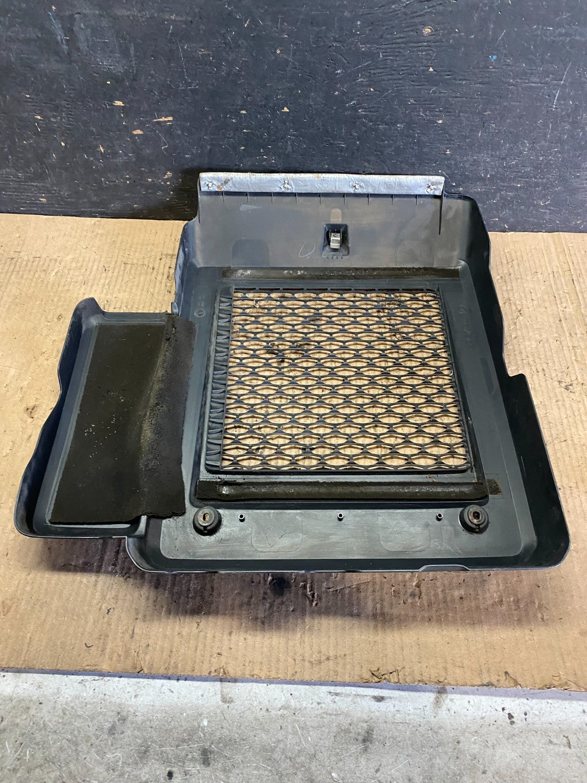 2006 to 2013 Mazda Speed Engine Cover Top Lid Cover OEM Q0411 DG5