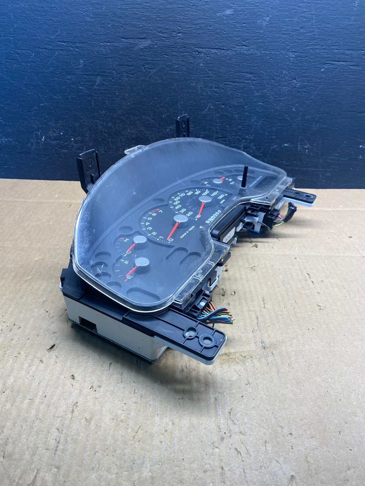 2004 2005 Ford Explorer Speedometer Cluster Gauge AD1615 DG1