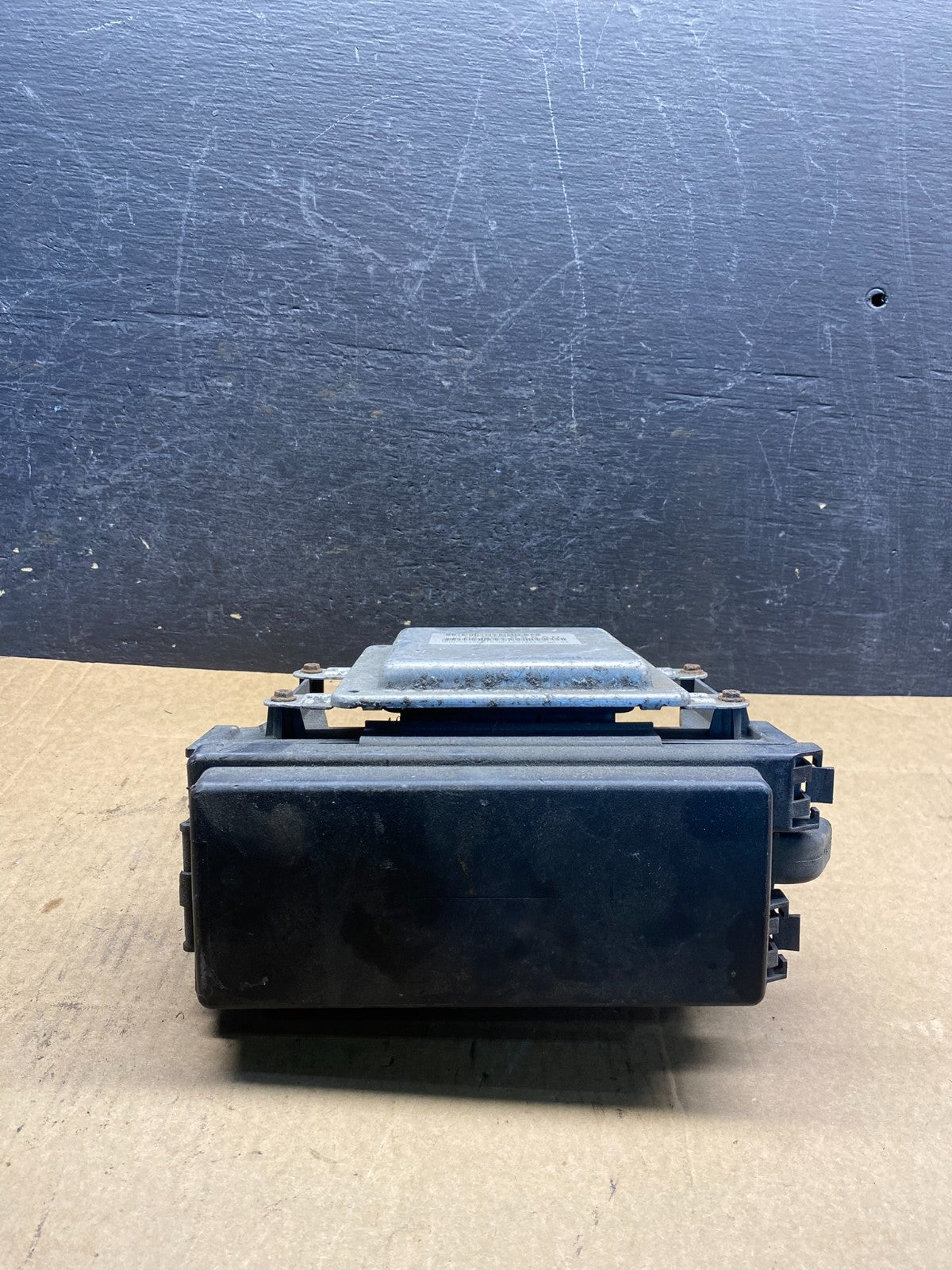 2007 2009 Dodge Durango Fusebox Fuse Box Body BCM Module 04692097AC ah3135 DG6
