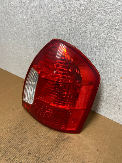 2006-2011 Hyundai Accent Sedan Right Passenger Side Rh Tail Light AE1566 LK1