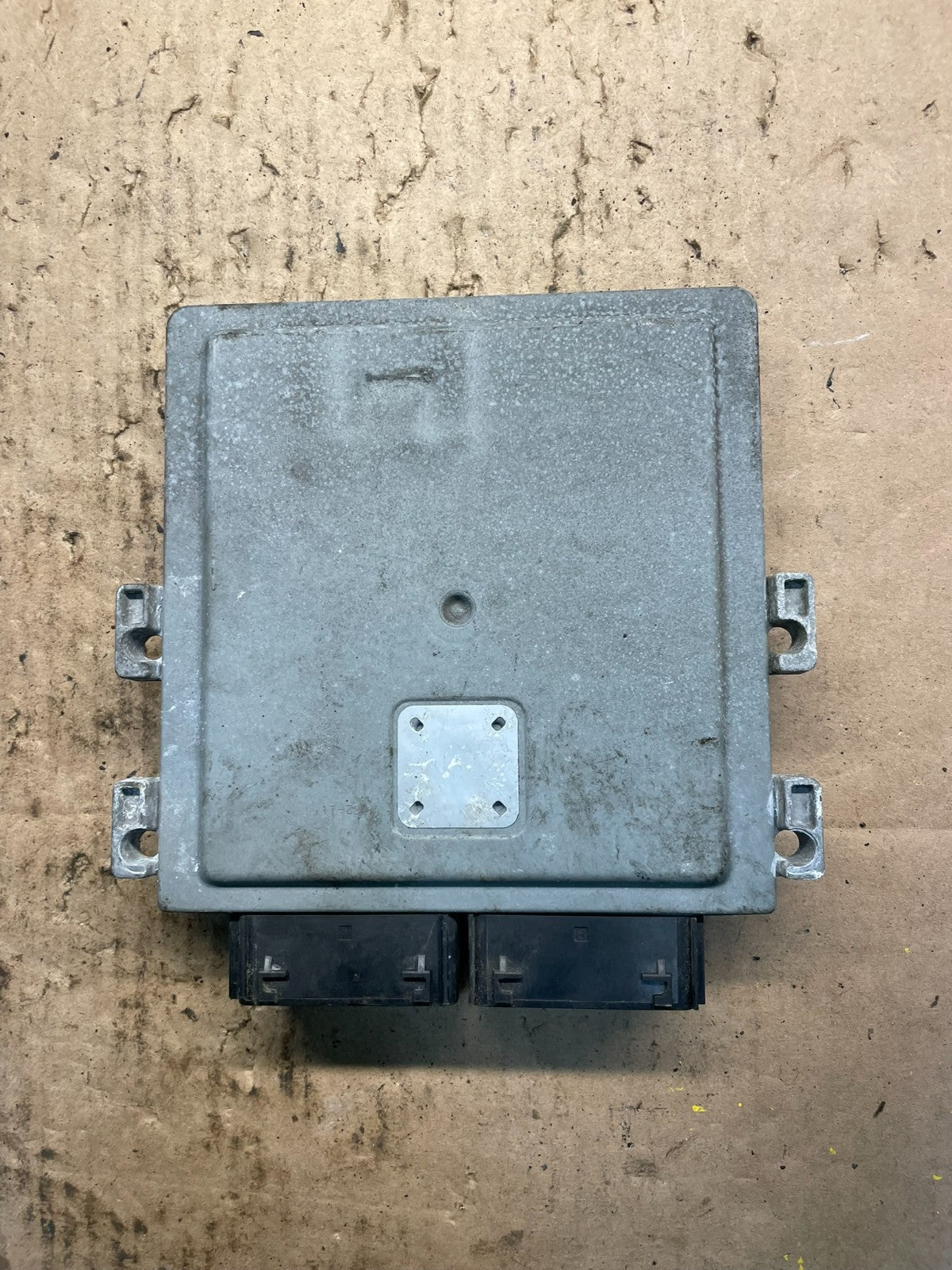 2015 Ford Econoline E-Series Engine Control Module Computer ECU ECM S7977 DG2