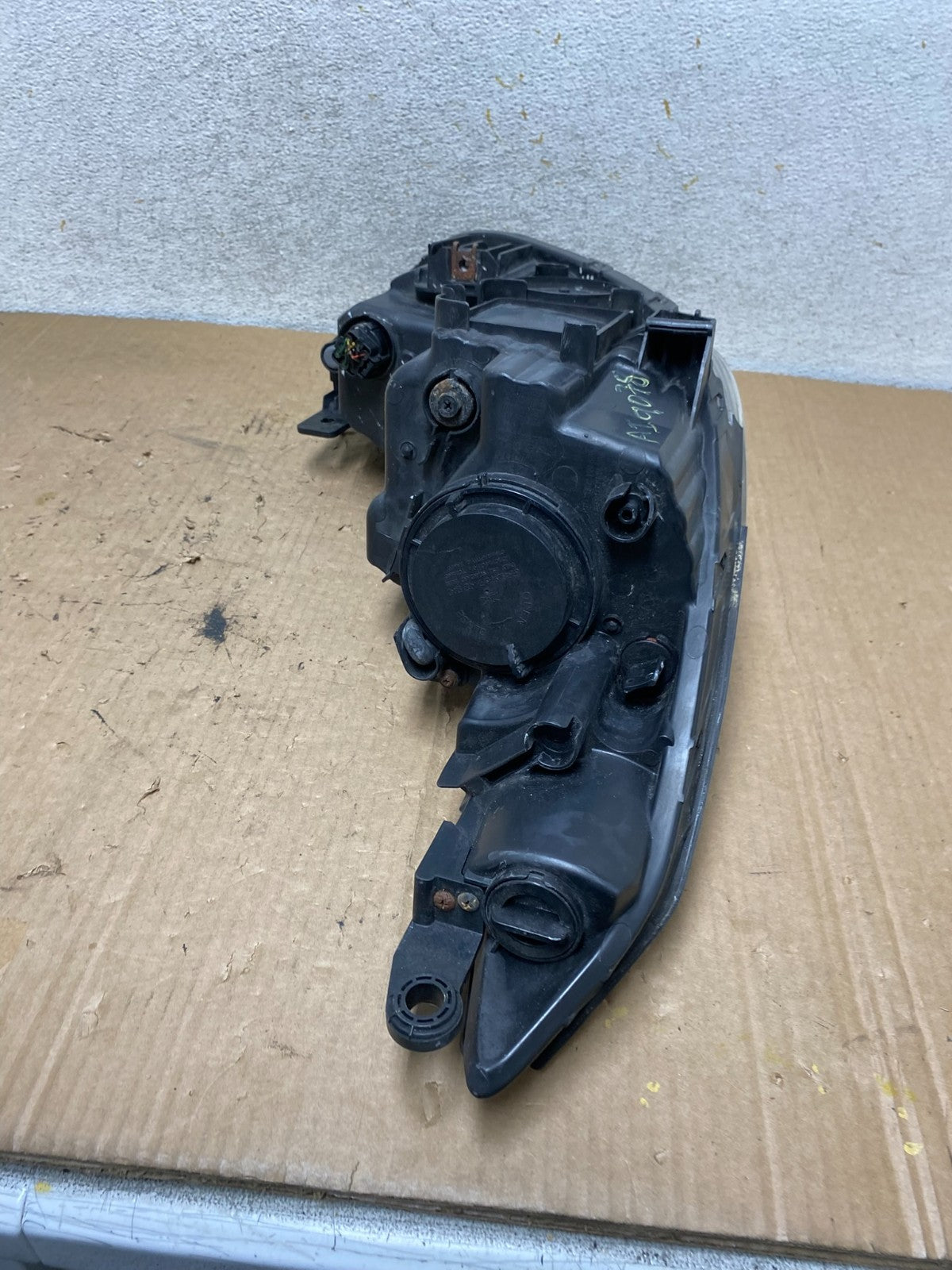 2014 to 2017 Hyundai Tucson Left Driver LH Side Headlight AI9078 DW9