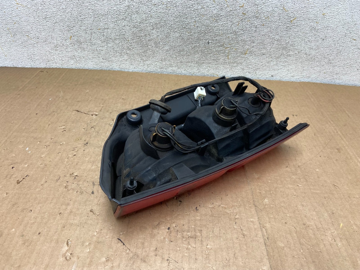 2005 to 2012 Nissan Pathfinder Right Passenger RH Side Tail Light AI9087 LK6
