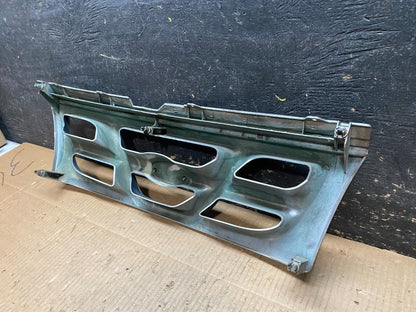 1999 Kia Sportage Front Upper Grille Grill OEM y1853 DG9