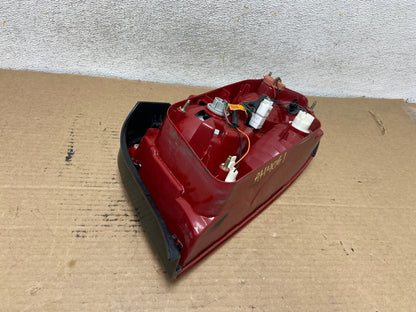 2002 to 2005 Hyundai Sonata Left Driver Lh Side Tail Light AH4061 LK9