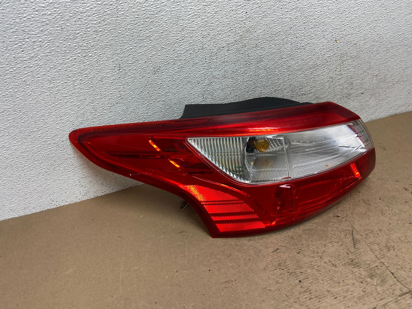 2012 2013 2014 Ford Focus Sedan Left Driver Lh Side Tail Light AF5709 LK2
