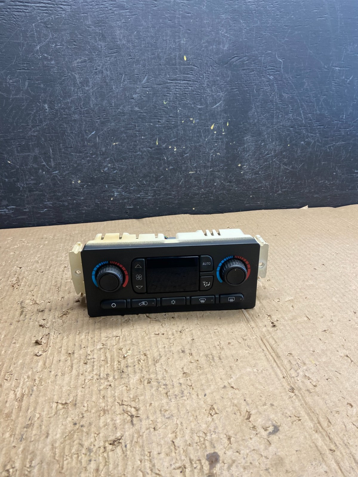 2003 to 2006 Chevrolet Silverado HVAC Heater Climate Control Module AF1614 DG0