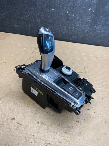 2007 to 2013 BMW X5 E70 Shift Shifter Selector Gear W/ Bezel AG8447 DG1