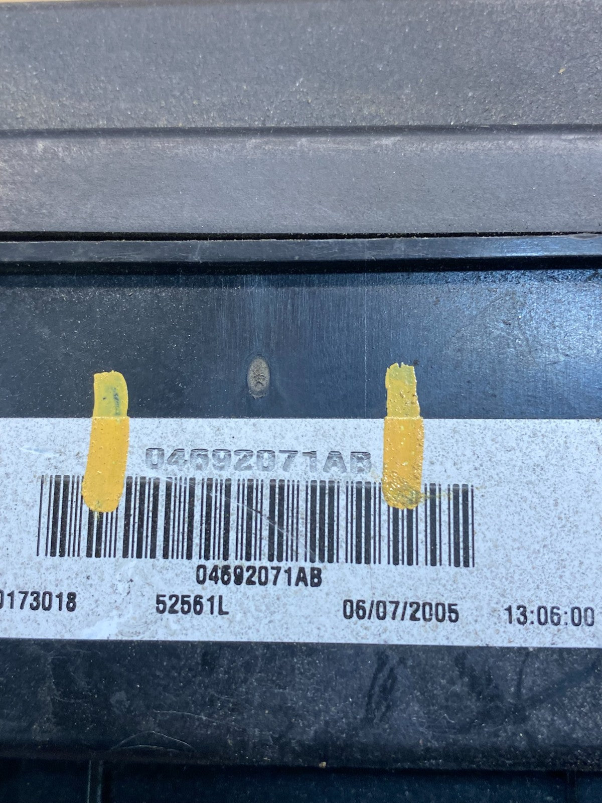 2005 Jeep Grand Cherokee Integrated Power Fuse Box Relay 04692071AB AC4381 DG6