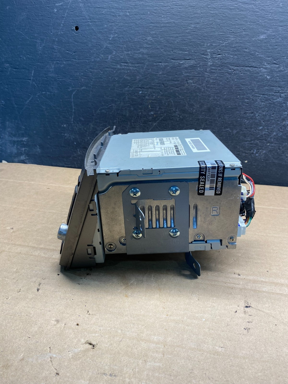 2012 Subaru Outback Radio AM/FM CD Player mp3 Audio AE8144 DG1