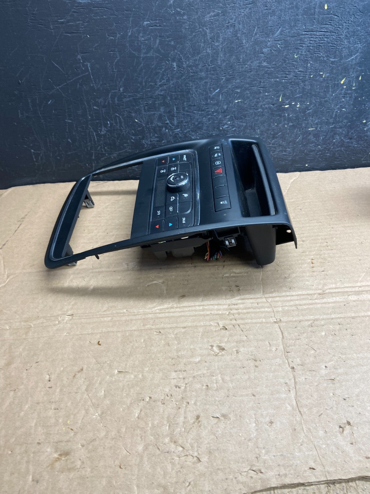2011-2013 Dodge Durango Auto Dual Heat AC Climate Temperature Control AF1975 DG1