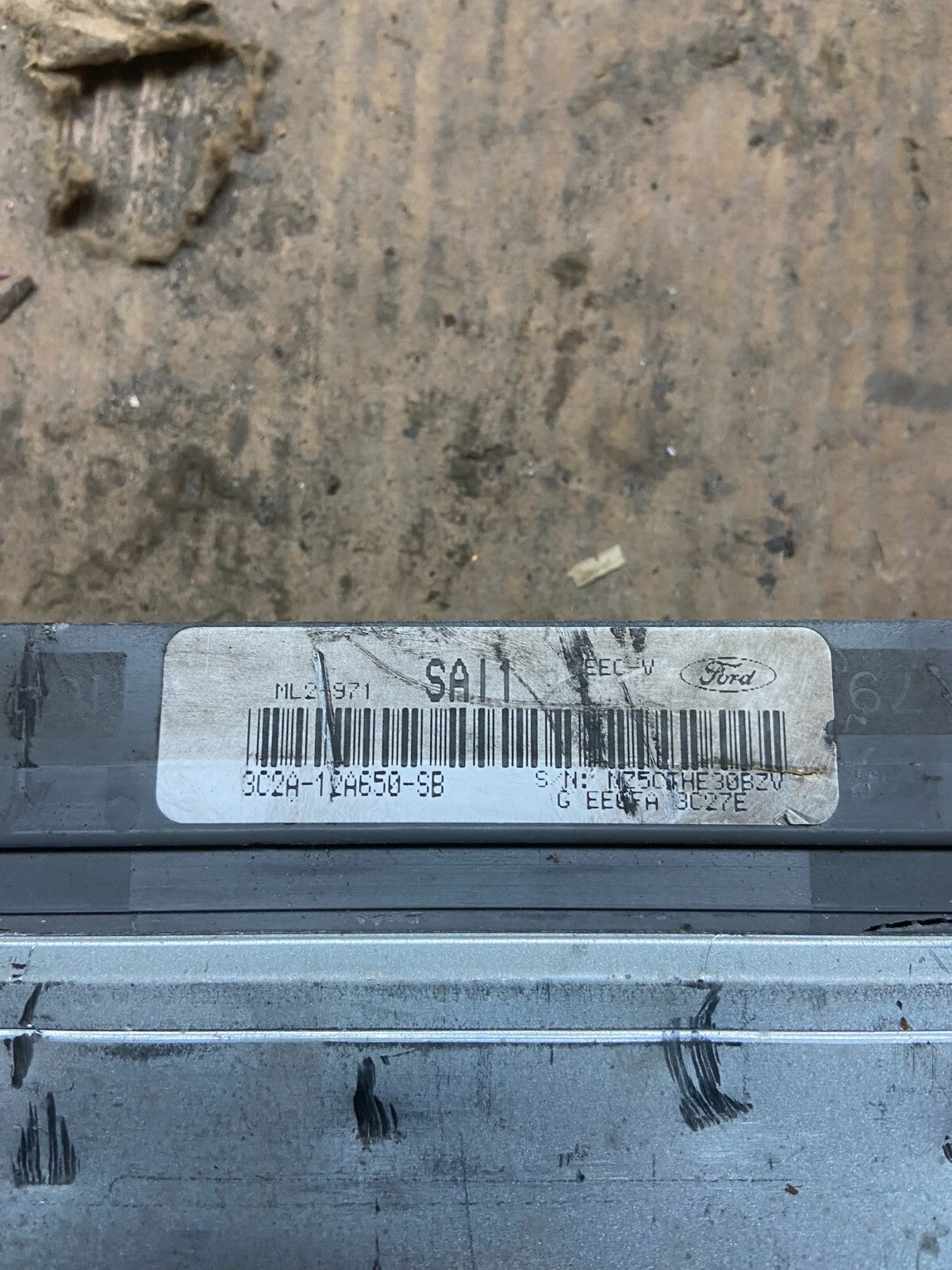 2002 Ford E-Series Van 4.2L Engine Control Module 3c2a-12a650-sb H6498 PS3