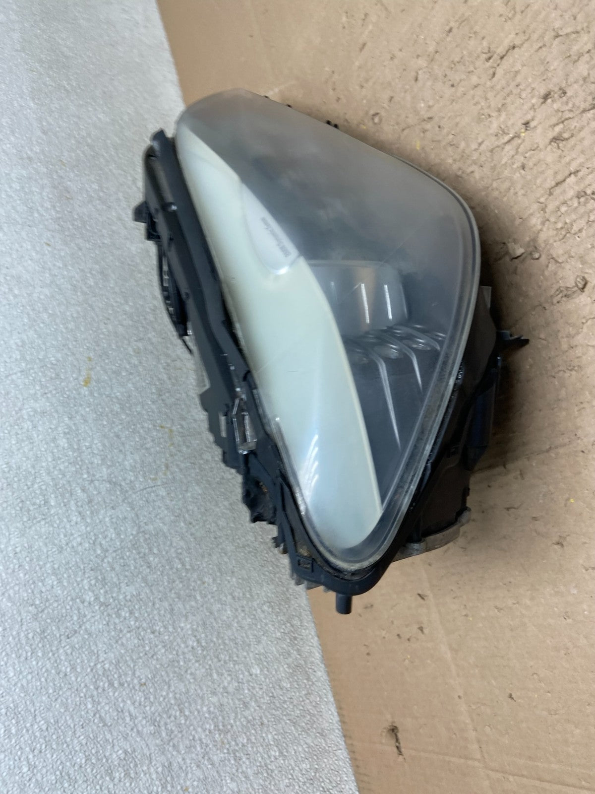 2009-2012 BMW 7-Series 740i 750i Right Passenger Xenon HID Headlight OEM Y32222