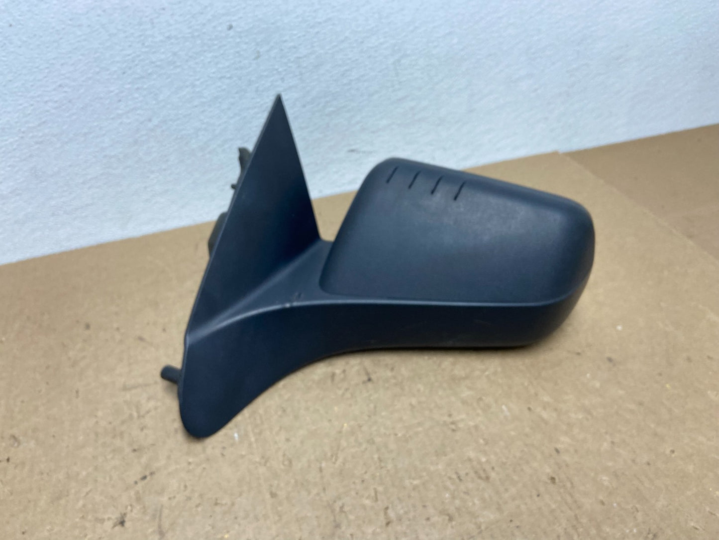 2008 to 2011 Ford Focus Left Driver View Door Mirror Oem AC1433 DW0