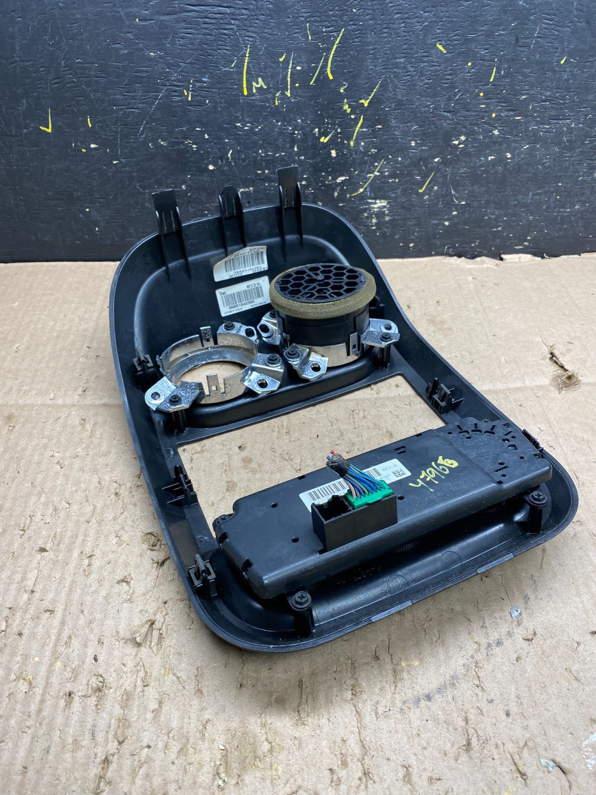 2011 to 2017 Jeep Compass Dash Climate Temperature Control Radio Bezel Y7966 DG3