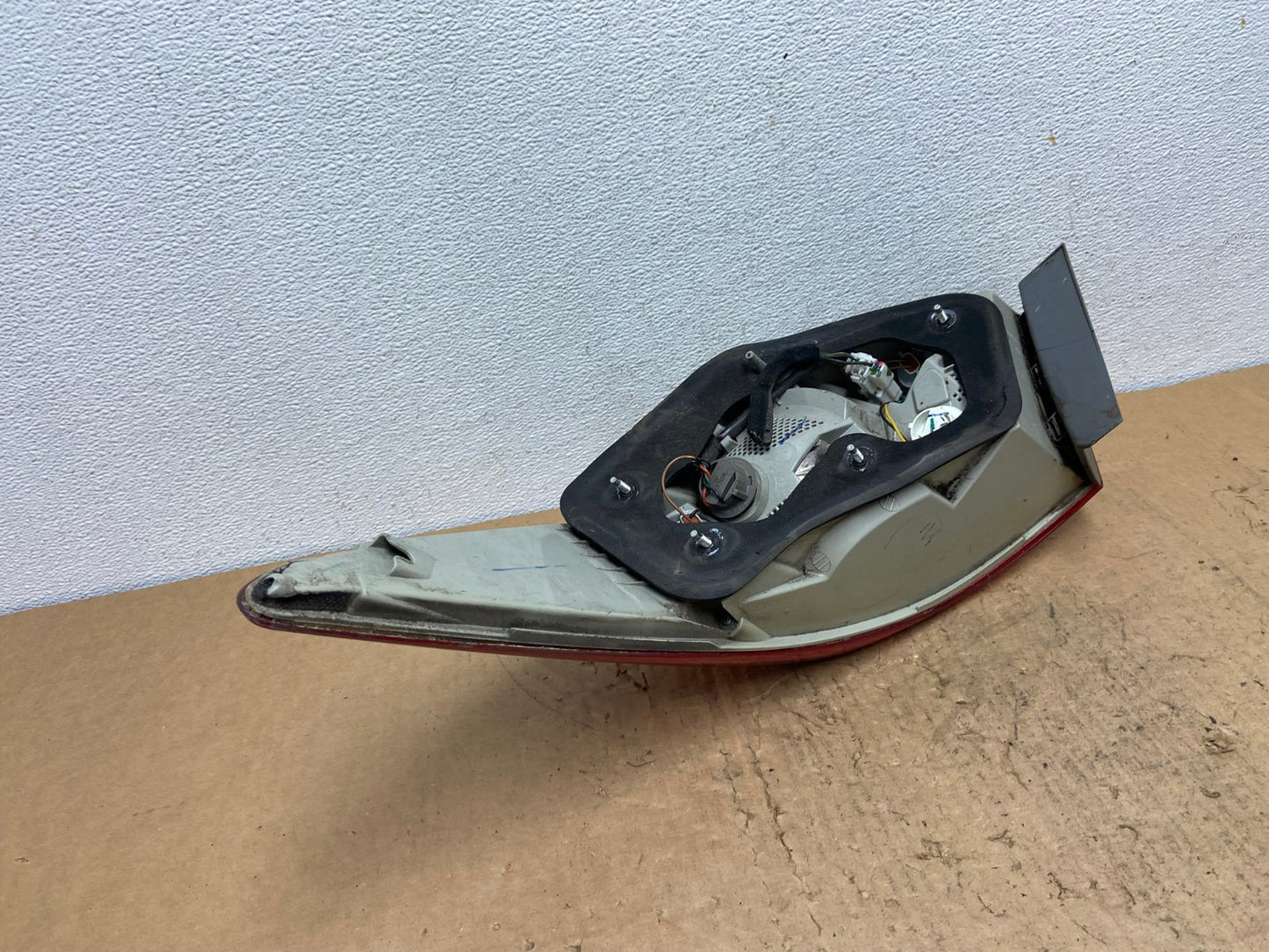 2011 2012 2013 Hyundai Sonata Left Driver LH Side Tail Light AD0540 LK6