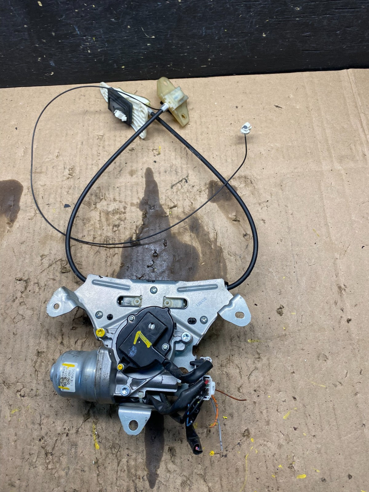 2011 to 2017 Nissan Quest Rear Left Side Power Sliding Door Motor Wire S2523 DG0