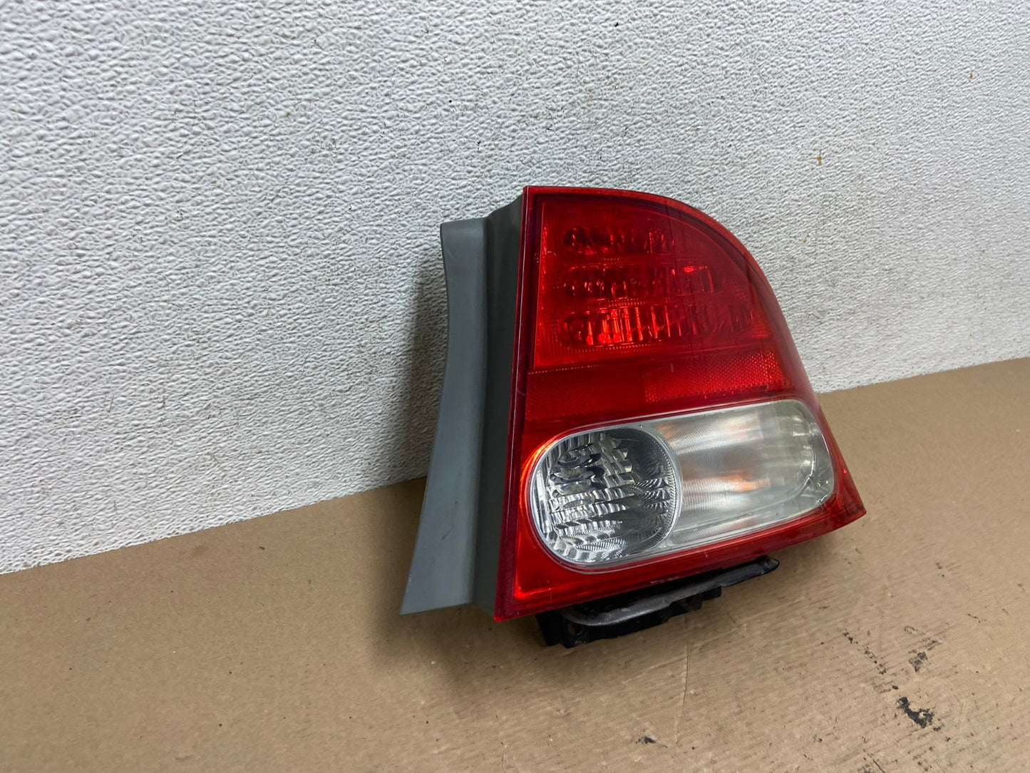 2009 2010 2011 Honda Civic Right Passenger Side Tail Light AF4551 LK2