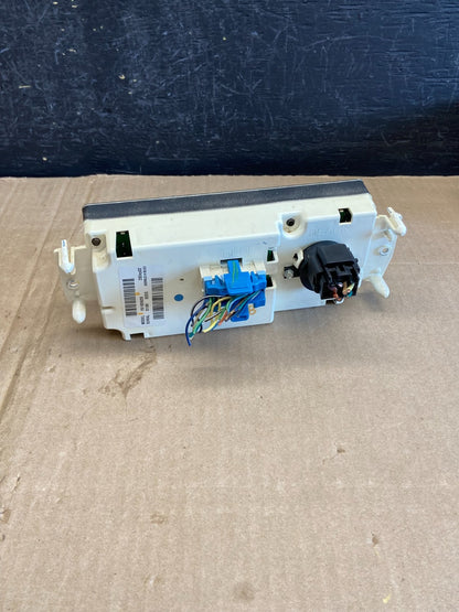 2003 to 2006 Chevrolet Silverado HVAC Heater Climate Control Module AE1918 DG4
