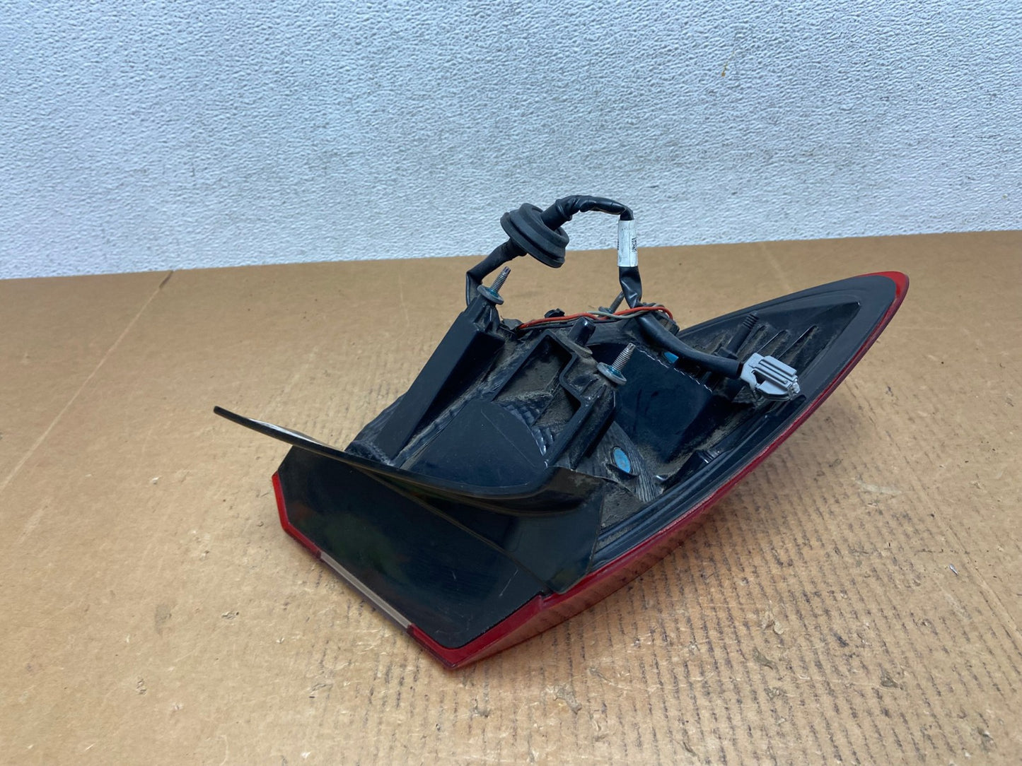 2016 2017 2018 Chevrolet Cruze Right Passinger RH Tail Light AE1251 LK4