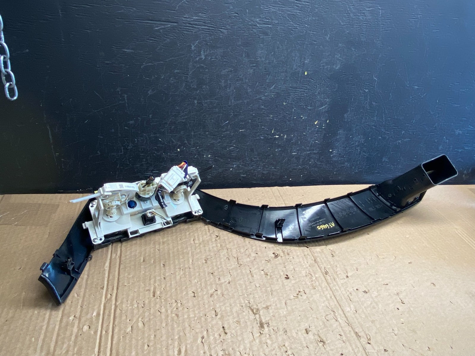 2009 to 2013 Subaru Forester Dash Air Vent Climate Control Panel Trim AF6465 DW2